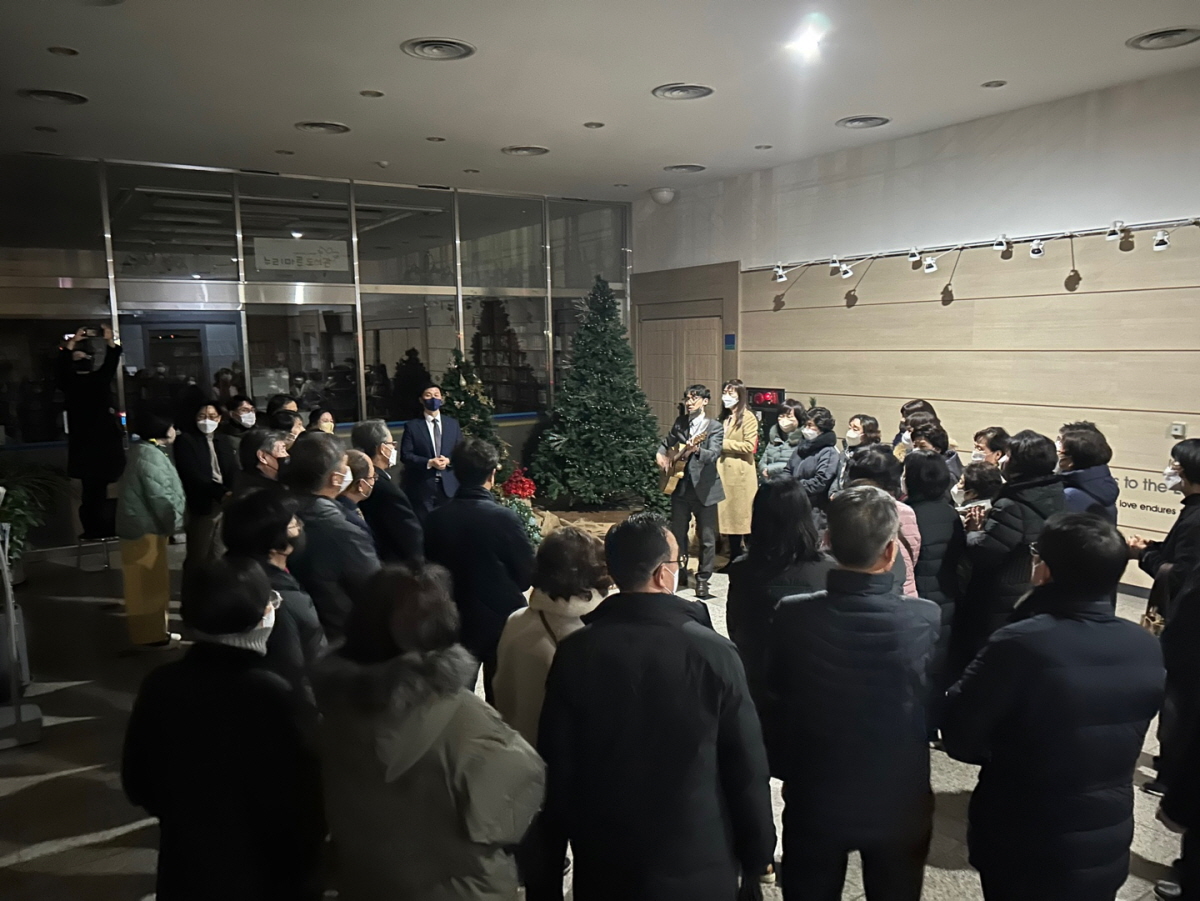 성도들(4).jpg