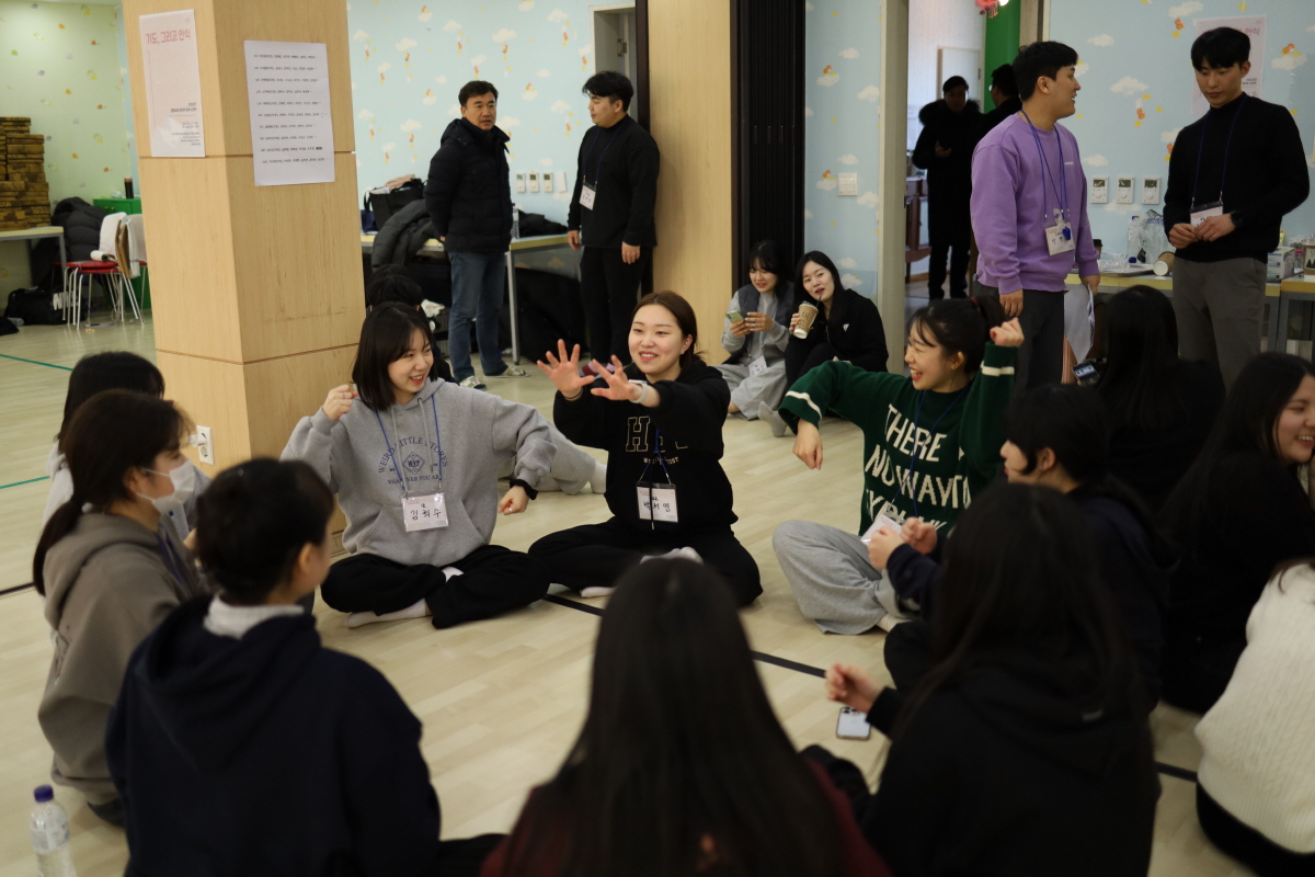 청년부 수련회 사진225.JPG