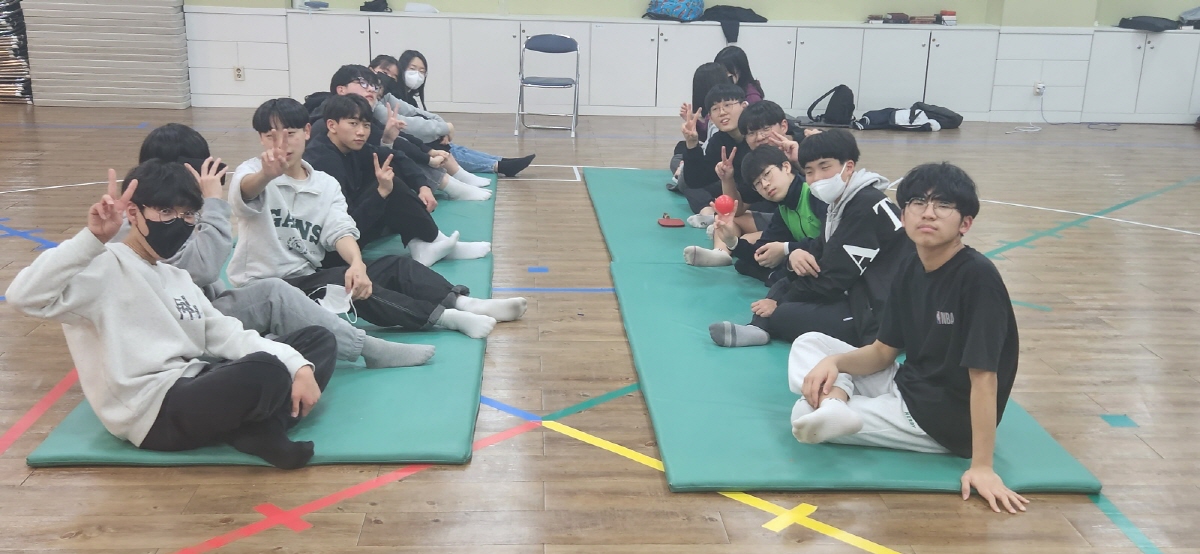 KakaoTalk_20230325_072648628.jpg