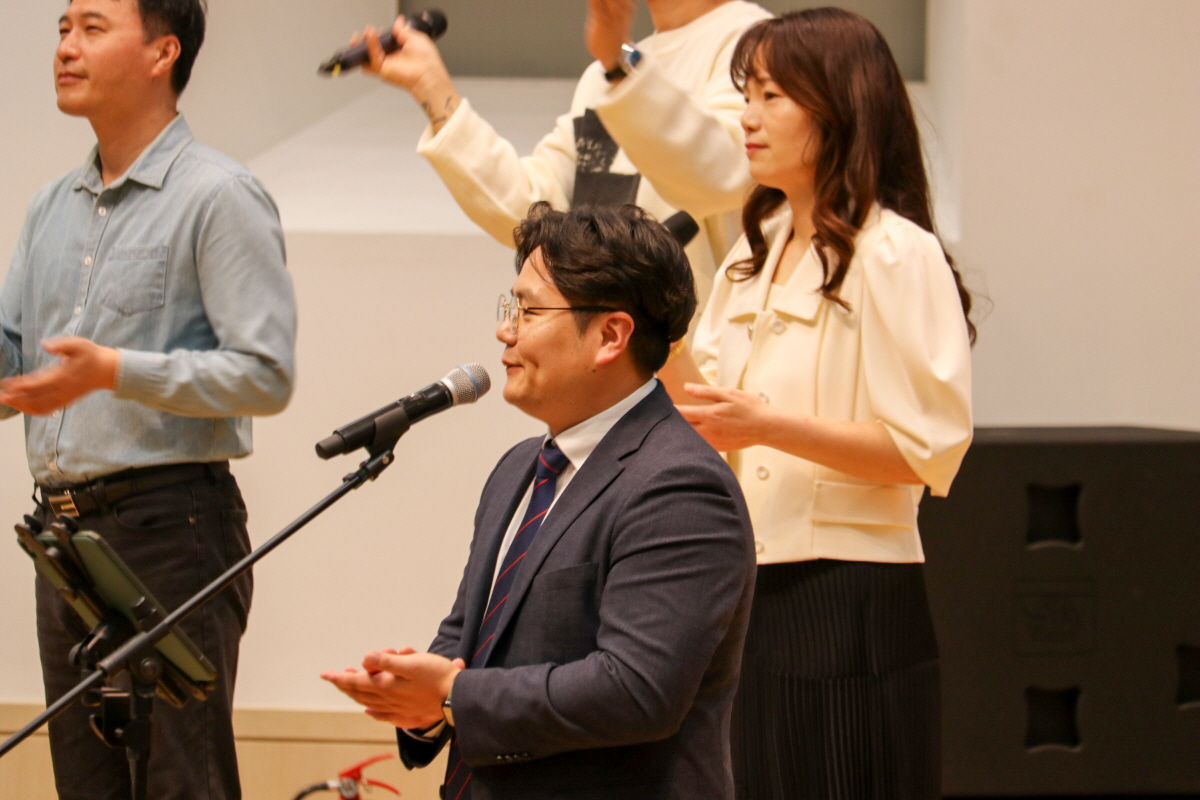 IMG_2330_copy_2400x1600.jpg
