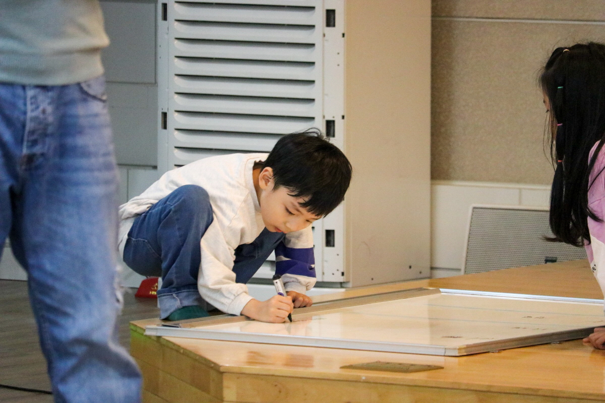 IMG_3151_copy_2400x1600.jpg