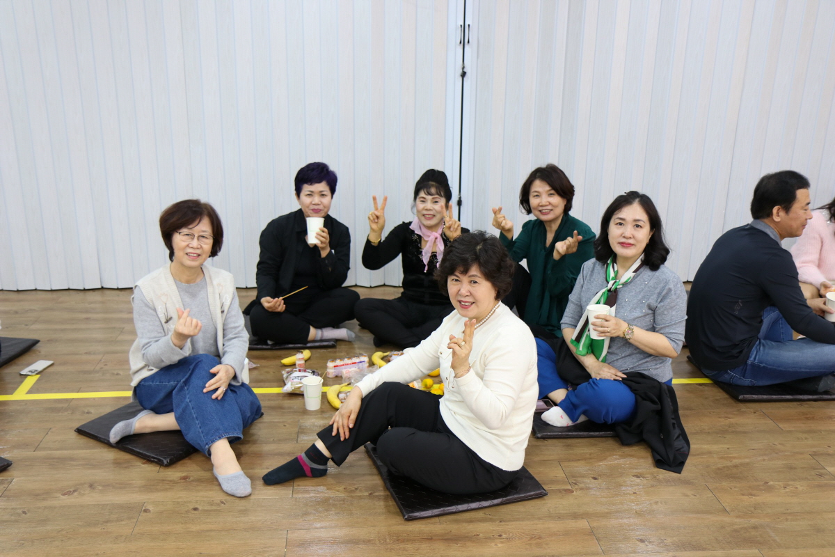 IMG_3361_copy_2400x1600.jpg
